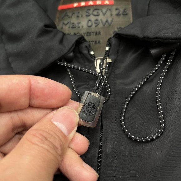 ❤️PRADA Men's Zip Hood Jacket Size XL - Picture 5 of 11